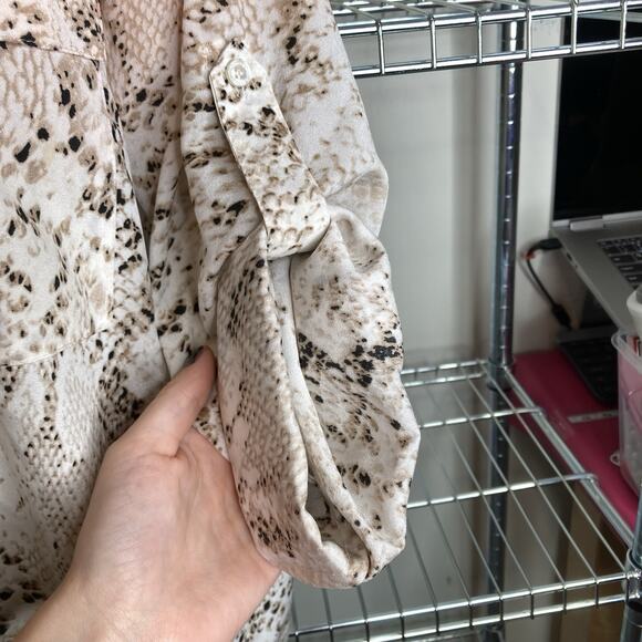 Calvin Klein Women's Ombre Snakeskin Button Up Blouse Size M‎ Lagenlook Career - Picture 11 of 13